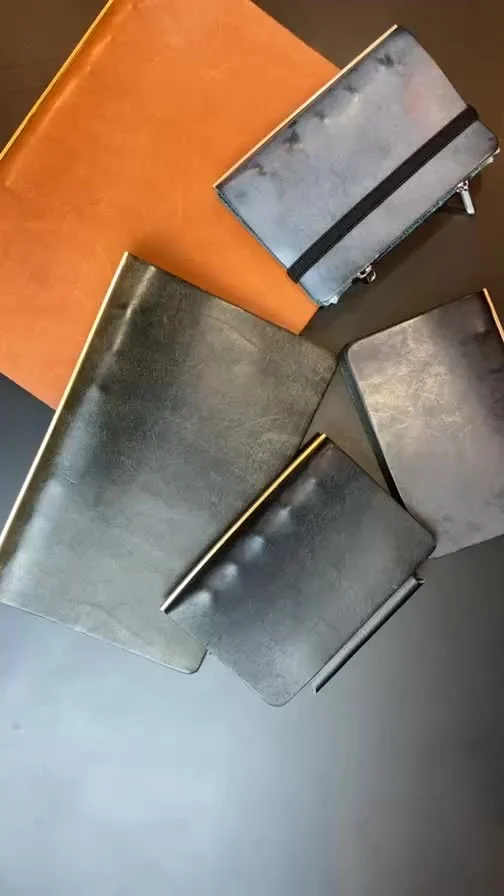 ストーリーズでアンケートに参加いただきありがとうございました！
アンケートの結果や2025年に人気だったシリーズやサイズをまとめてご紹介♪

#plotter #plotter_life